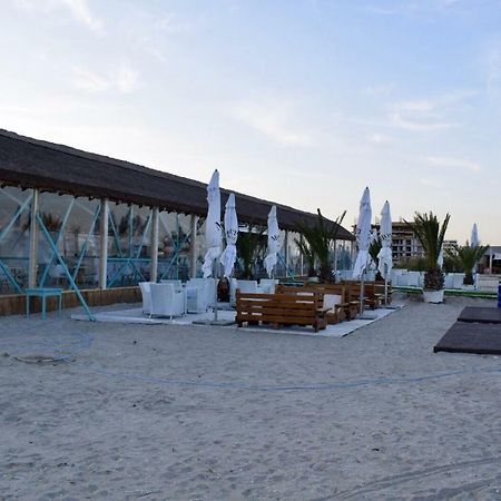 Vero Summer House Lägenhet Năvodari Exteriör bild